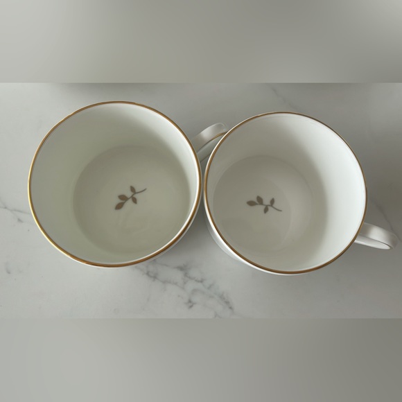 Vera Wang Wedgwood Gilded Leaf Tea Cup Set - Picture 3 of 4